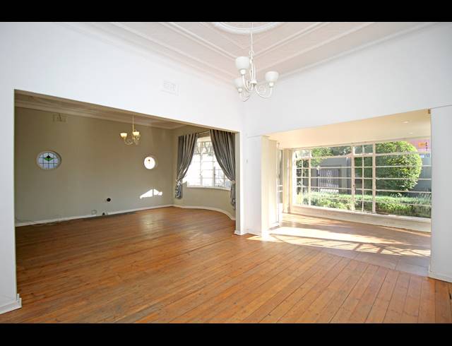 3 BEDROOM HOUSE FOR SALE IN KENSINGTON